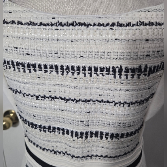 White House Black Market Sheath Ivory White With Tweed Detail NWT Sz 10 - Picture 6 of 12